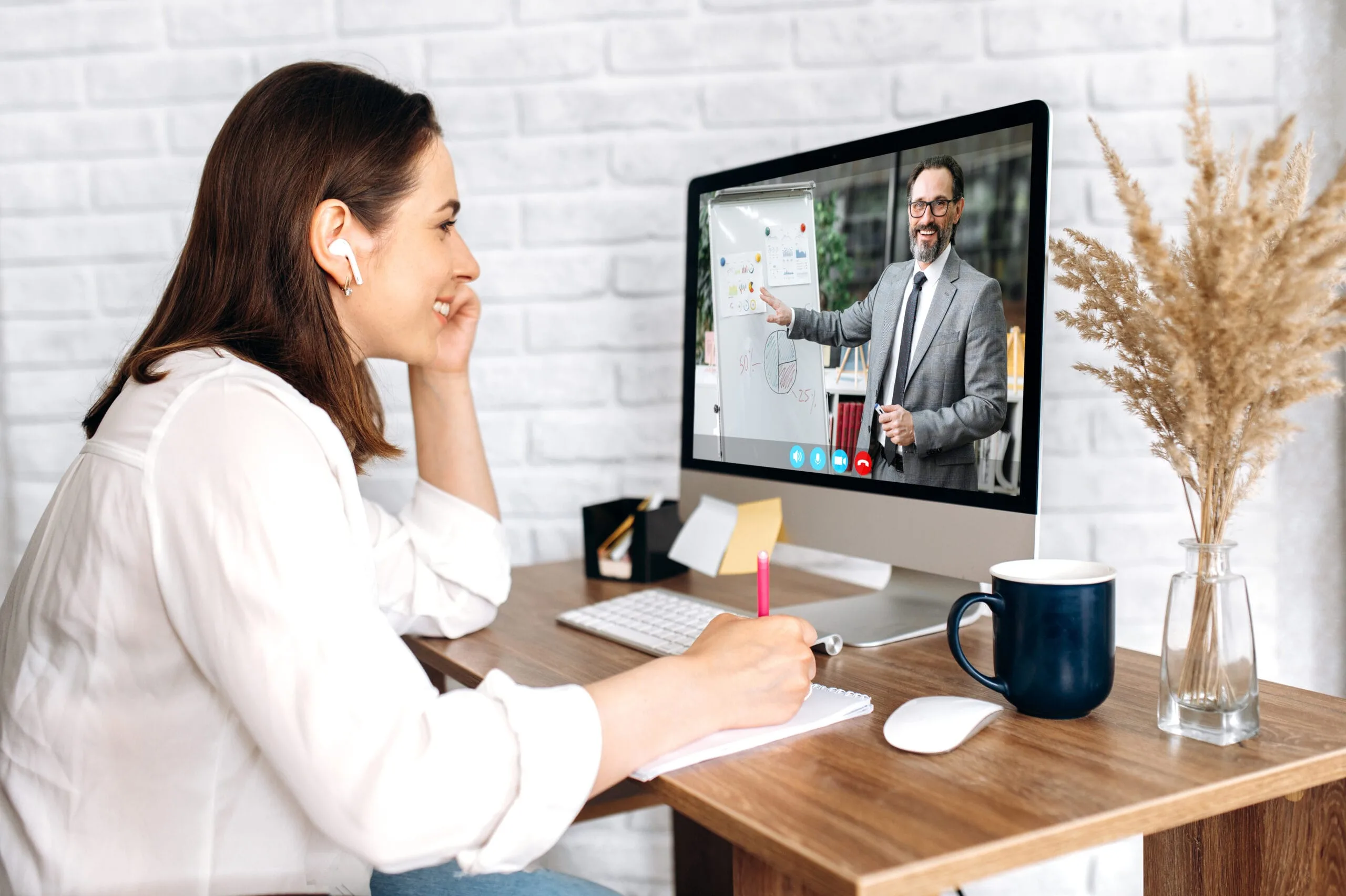 Boost Business Growth with Effective Online Webinars